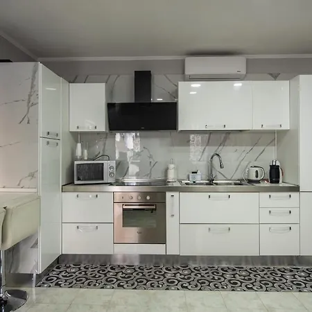 Materdei Metro Apartment
